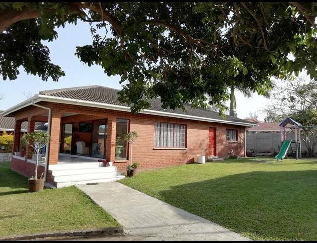 10 BEDROOM HOUSE FOR SALE IN PARK RYNIE